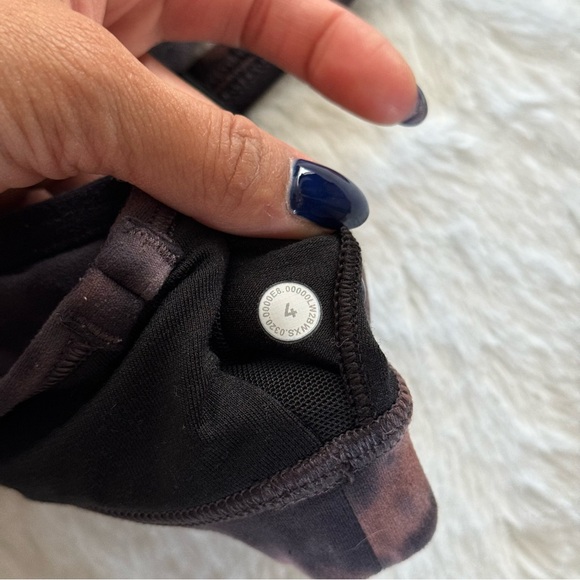 Lululemon Flow Y sports bra - Picture 3 of 3